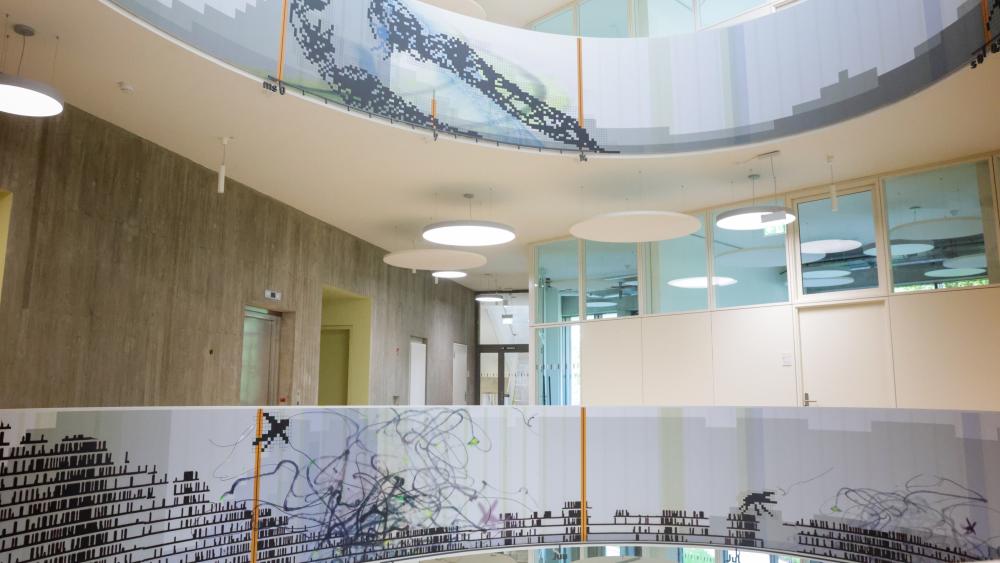 Blick in das Foyer des neues Forschungsgeb&auml;udes
