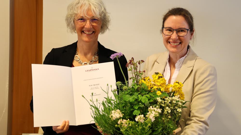 Verleihung der Honorarprofessur an Tina Heger