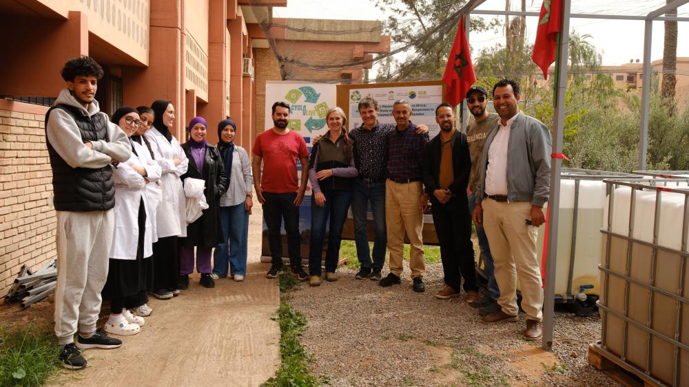 Gruppenfoto des Teams aus IGB-Forschenden und Mitgliedern der Cadi-Ayyad-Universit&auml;t (CAU) in Marrakesch.