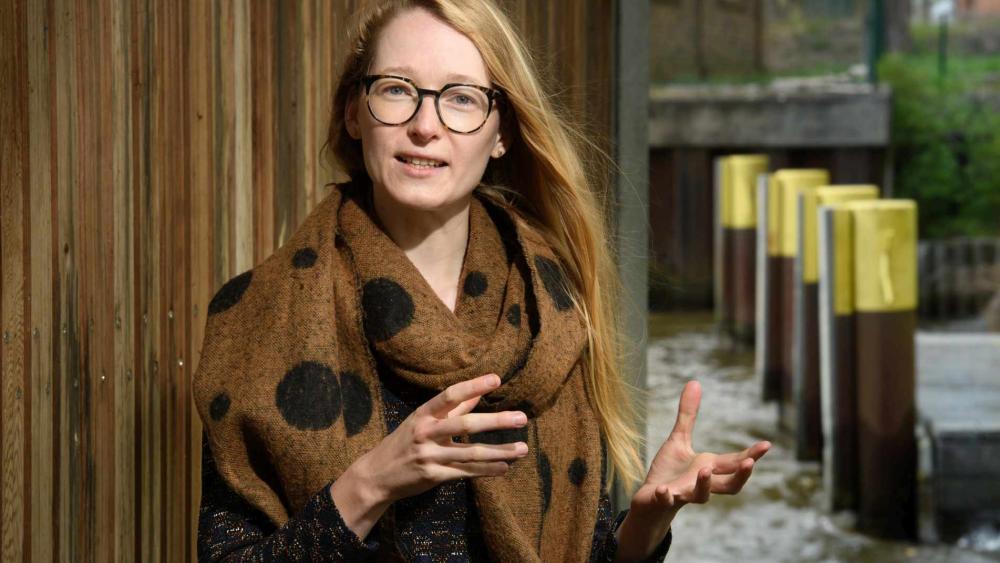 Die IGB-Wissenschaftlerin Dr. Lynn Govaert