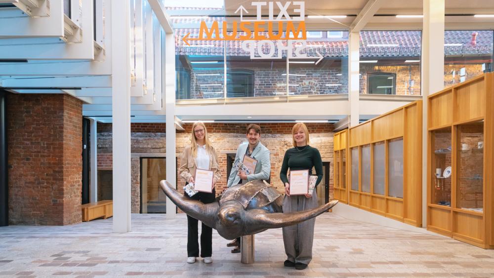 The three award winners at the MEERESMUSEUM